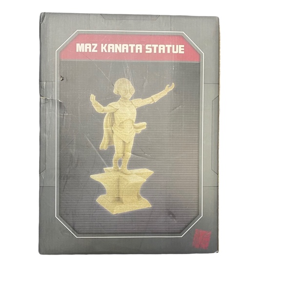 Disney Parks Star Wars Galaxy's Edge Maz Kanata Statue - Picture 1 of 1